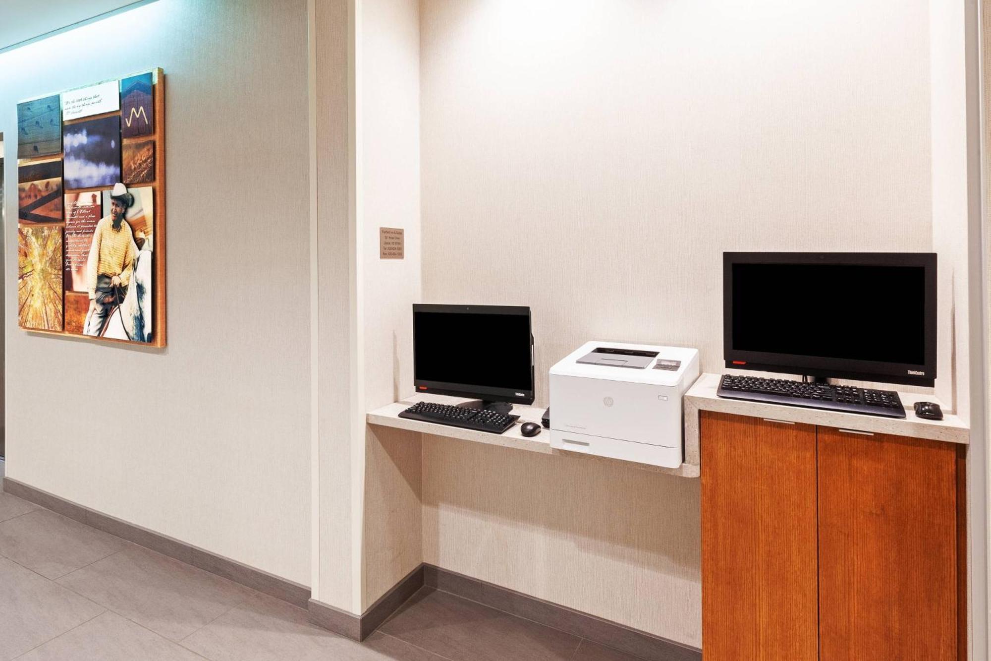 Fairfield & By Marriott Hotel 3*