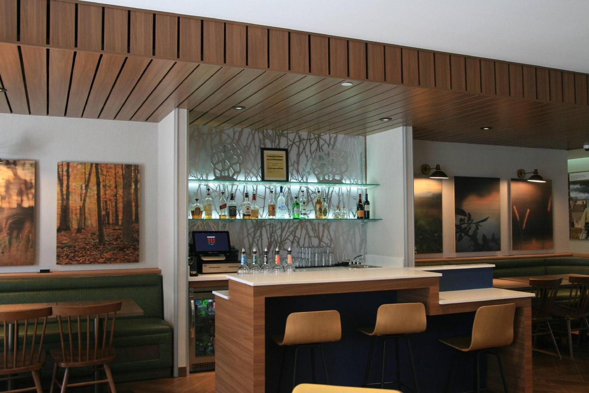 Hotel Fairfield & By Marriott 3*