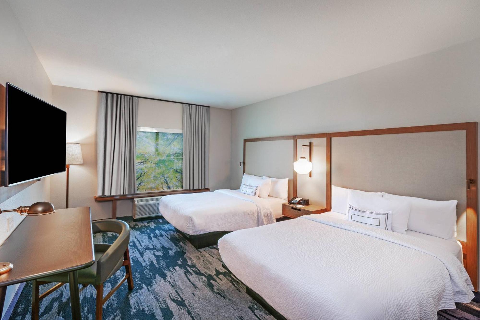 Fairfield & By Marriott 3*